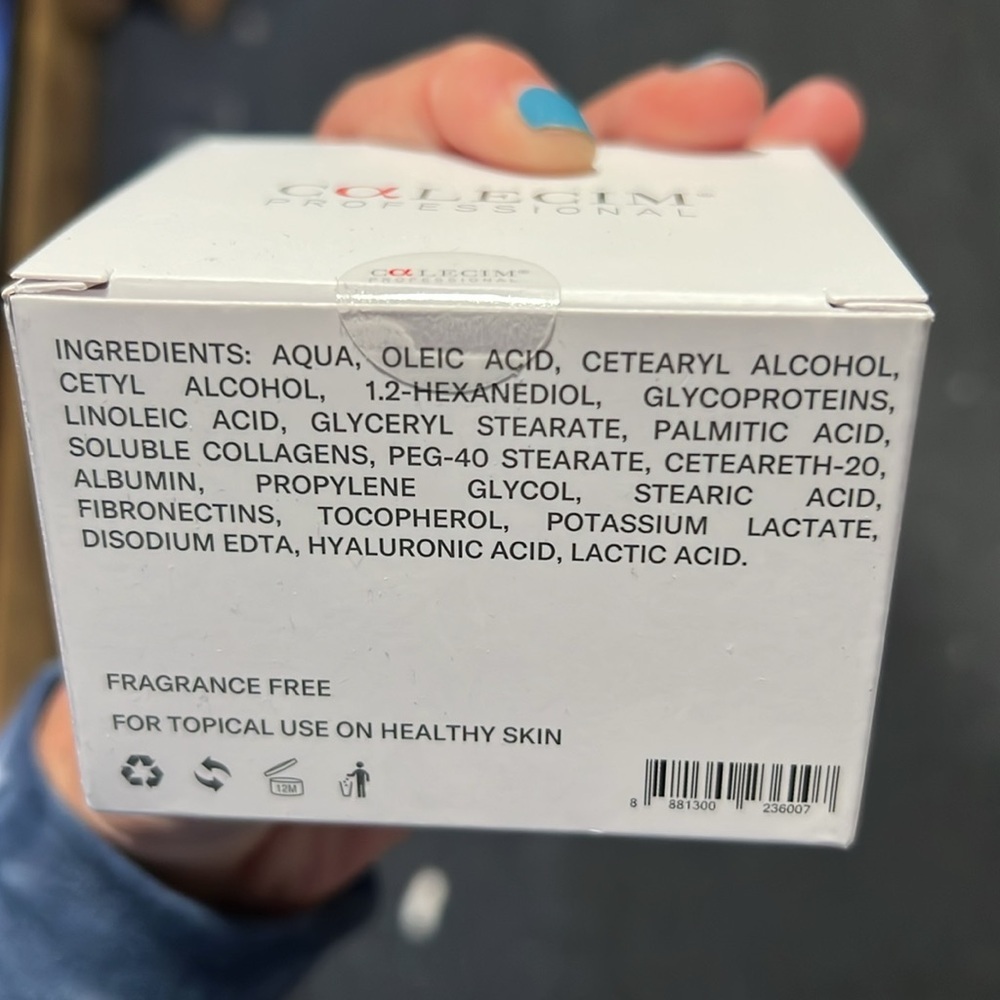 Calecim Multi-Action Cream - Picture 3 of 5